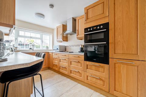 3 bedroom detached house for sale, Briarwood Close, Fareham PO16