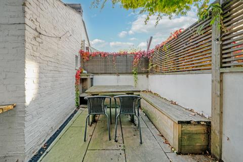 undefined, London SW11