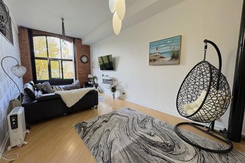 2 bedroom apartment for sale, Cottonfields, Bolton, BL7