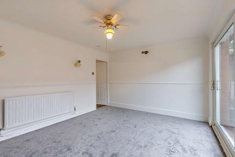 undefined, MEDALE ROAD, MILTON KEYNES MK6
