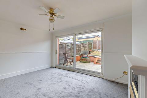 3 bedroom semi-detached bungalow for sale, MEDALE ROAD, MILTON KEYNES MK6