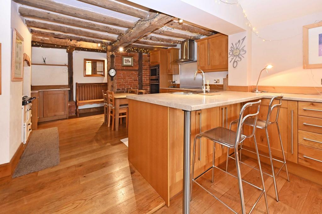 Breakfast bar