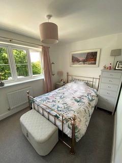 2 bedroom semi-detached house for sale, Henry Close, Ash, Aldershot