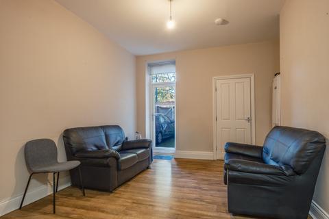 3 bedroom flat to rent, Greystoke Avenue, Newcastle Upon Tyne NE2