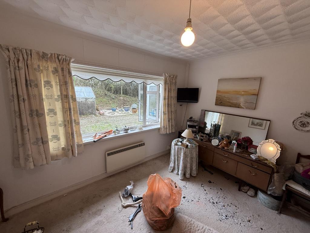 Rear Bedroom 1