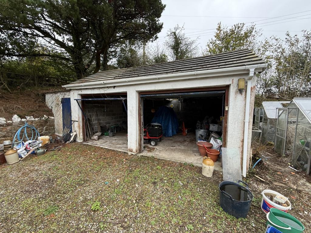 Double Garage