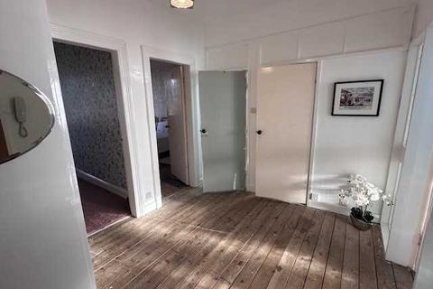 undefined, Third Floor Flat, 21 Prince of Wales Terrace, Scarborough