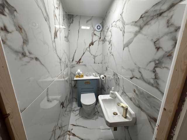 Separate wc