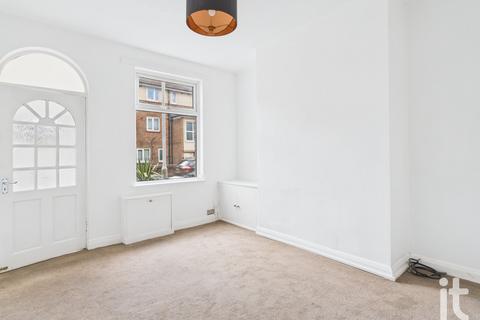 2 bedroom end of terrace house for sale, Bramhall Moor Lane, Hazel Grove, Stockport, SK7
