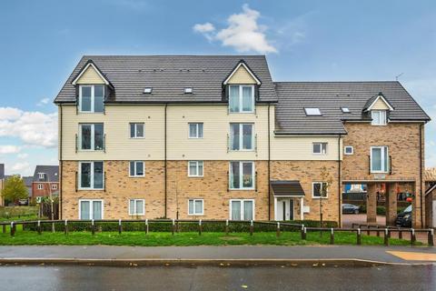 Cameo Court,  Aylesbury,  HP18