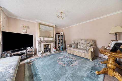 undefined, Newbury, Berkshire, RG14