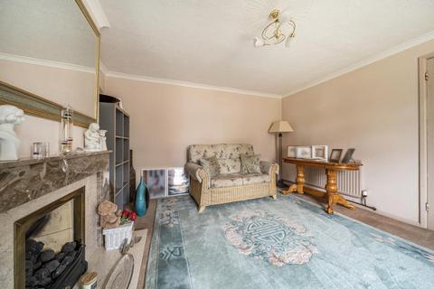 undefined, Newbury, Berkshire, RG14