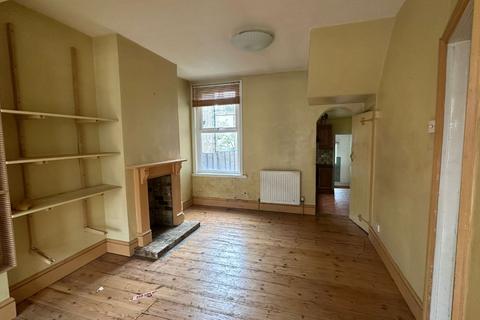 59 Moffat Road, Thornton Heath, CR7 8PY
