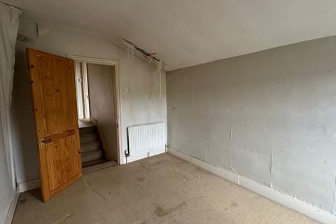 59 Moffat Road, Thornton Heath, CR7 8PY