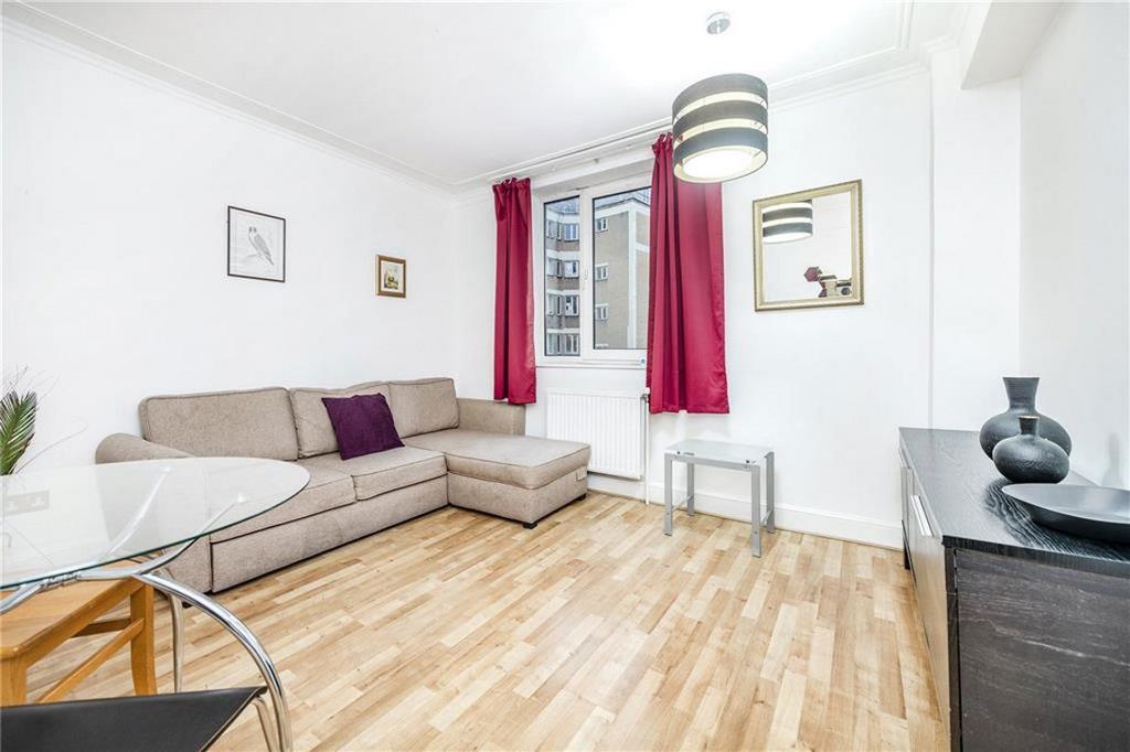 Chelsea Cloisters, London SW3 1 bed flat - £2,275 pcm (£525 pw)