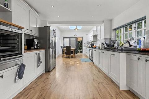 undefined, Eggars Hill, Aldershot, Hampshire, GU11
