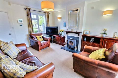 3 bedroom terraced house for sale, Narborough Road, Leicester