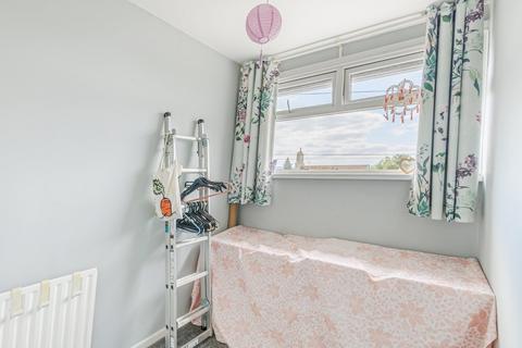 11 Hermitage Close, Bristol, BS11 0BT