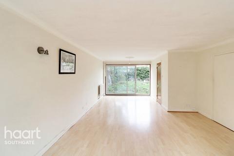 undefined, Lavender Hill, Enfield