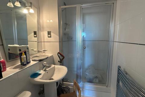 29 Miles Close, London, SE28 0NJ
