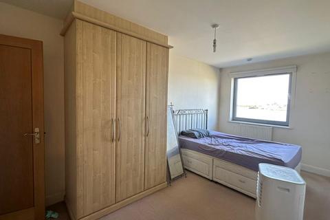 29 Miles Close, London, SE28 0NJ