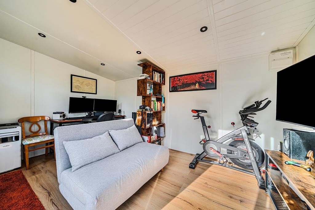 Garden Office