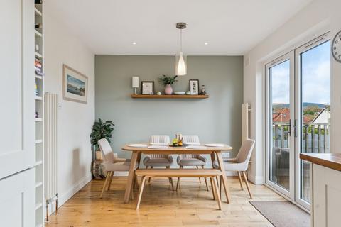 54 Keystone Quadrant, Milngavie, Glasgow, G62 6LP