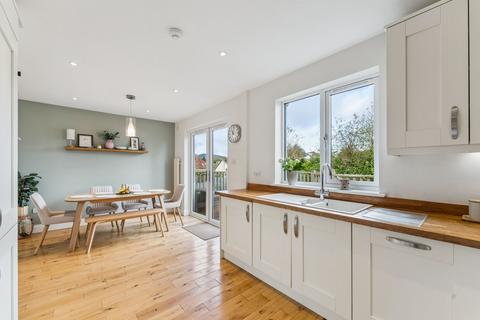 54 Keystone Quadrant, Milngavie, Glasgow, G62 6LP
