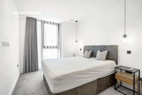 2 bedroom apartment to rent, London E1W