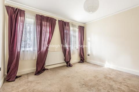 undefined, Brent Street, London, NW4