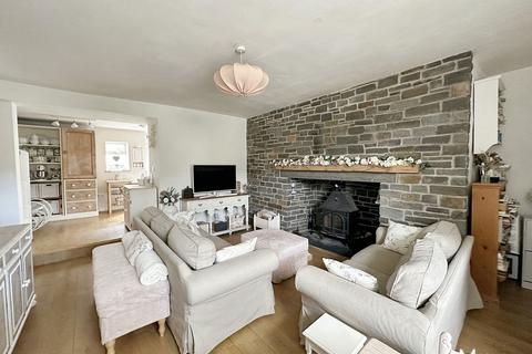 2 Waterfall Road, Resolven, Neath, SA11 4ED