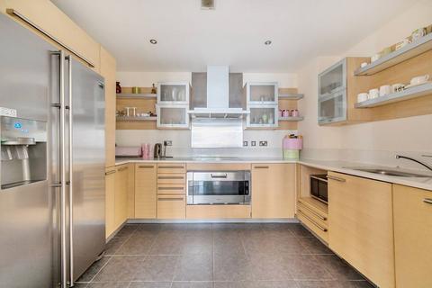 3 bedroom flat for sale, Lensbury Avenue, Fulham, London, SW6