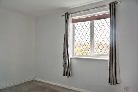 undefined, Lynor Close, Taunton,