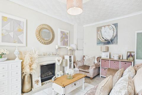 2 bedroom terraced house for sale, Ogwy Street, Bridgend CF32
