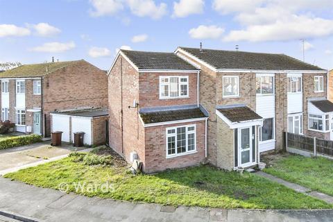 4 bedroom semi-detached house for sale, Pannell Road, Isle Of Grain, Rochester, Kent