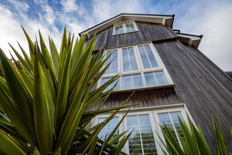 5 bedroom detached house for sale, Elmwood Close, Broadstairs CT10