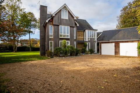 5 bedroom detached house for sale, Elmwood Close, Broadstairs CT10