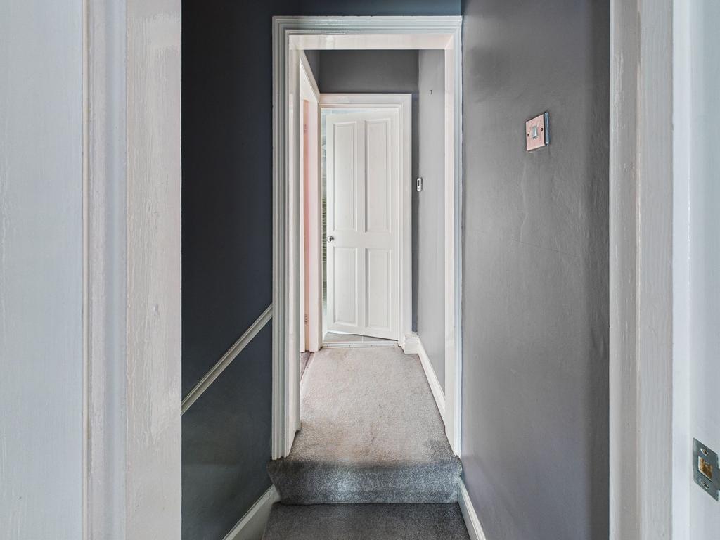 Landing/ Stairway