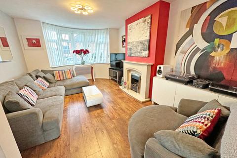 3 bedroom semi-detached house for sale, Douglas Road, Hollywood, B47 5JZ