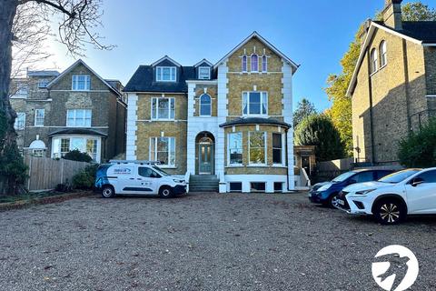 2 bedroom flat for sale, Eltham Road, London, SE12