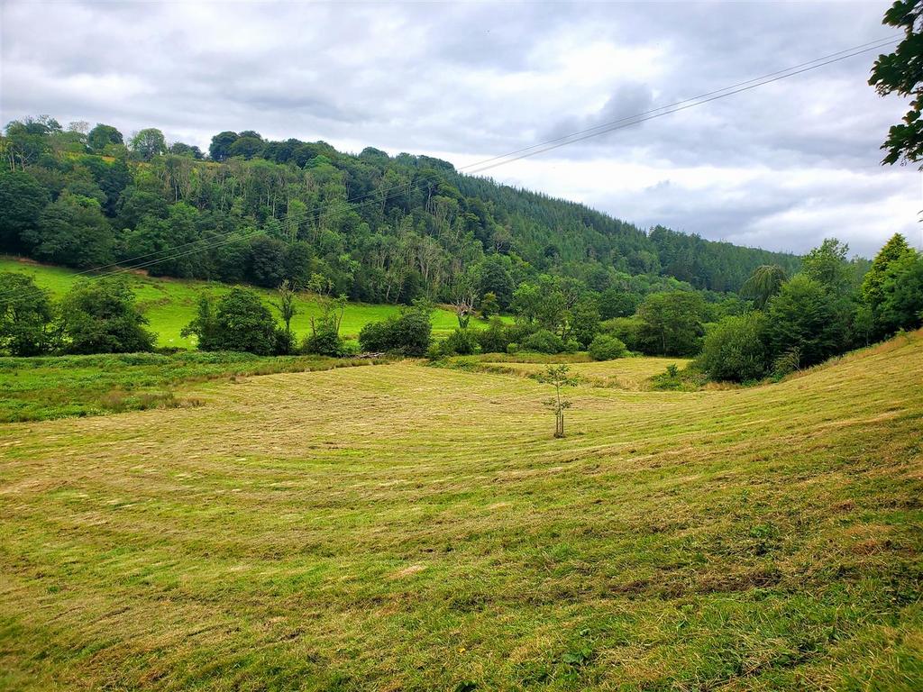 House in Llandysul - View 3