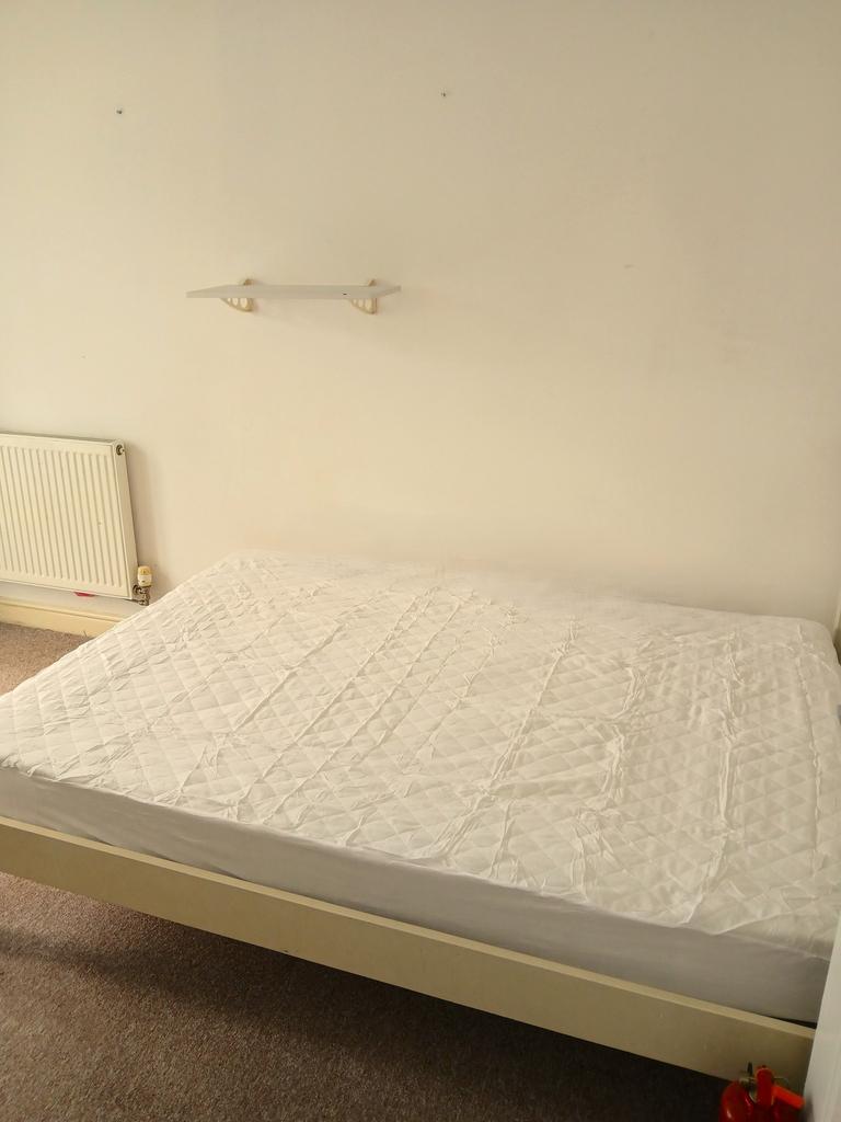 Alicante bedroom 6.jpeg