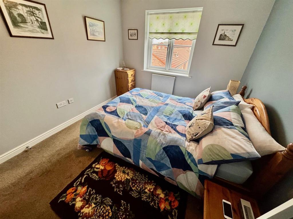 Bedroom 2.jpg