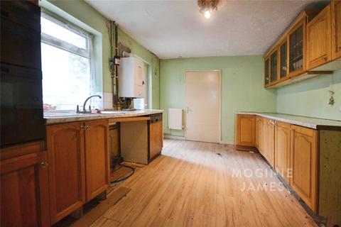 5 bedroom terraced house for sale, South Luton Place, Adamsdown, Cardiff