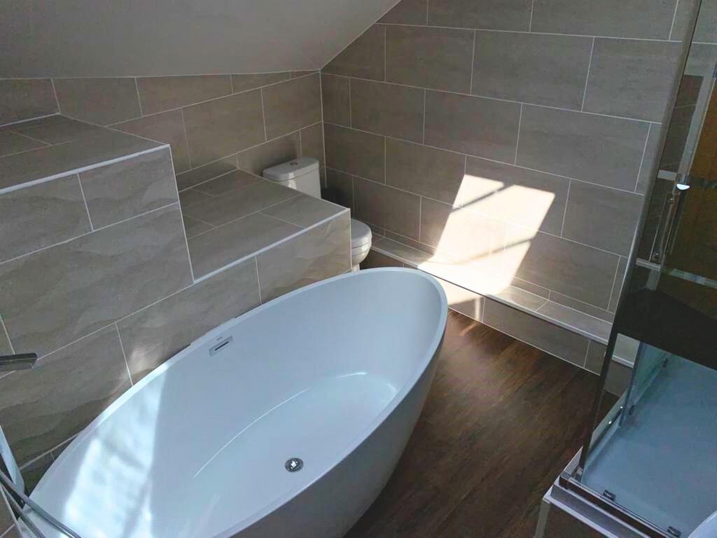 Flat 5 Eslington Ter