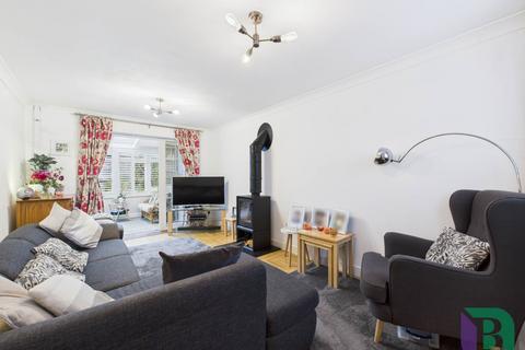 undefined, Greenhill Close, Milton Keynes MK5