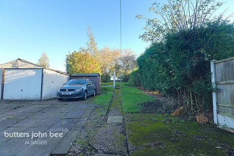 undefined, Roberts Close, Alsagers Bank
