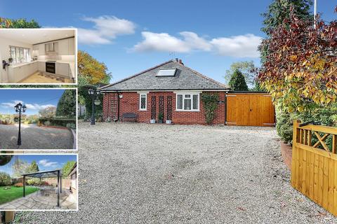 undefined, North Street, Nr Englefield - peaceful hamlet on the edge of Englefield estate