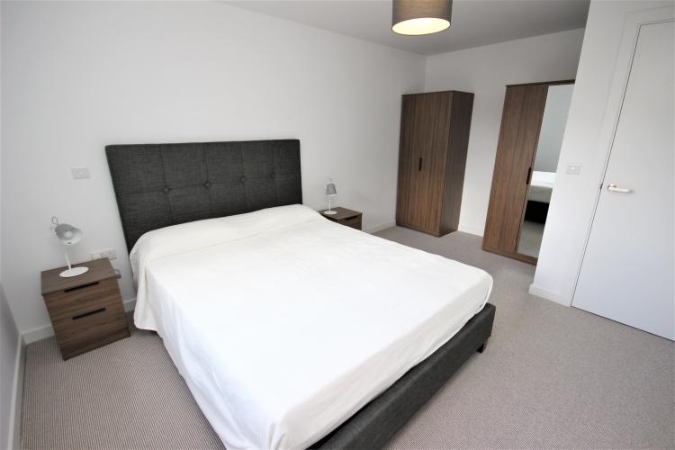 Bedroom (2)