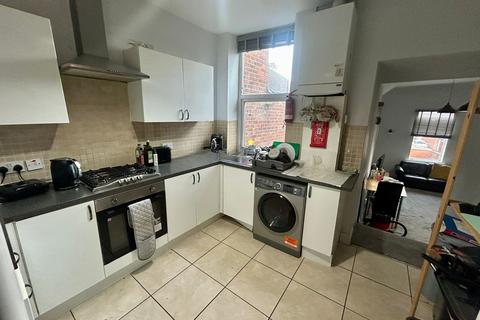 undefined, Heaton Road, Tyne and Wear NE6
